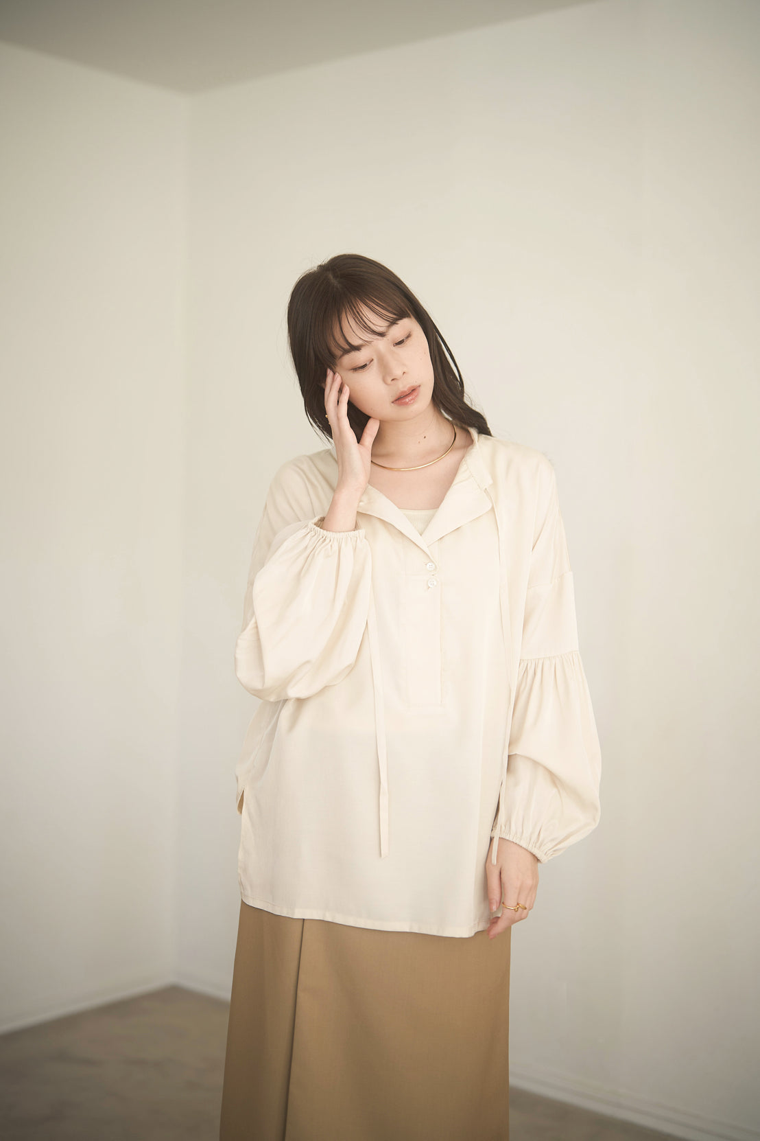 volume sleeve skipper blouse